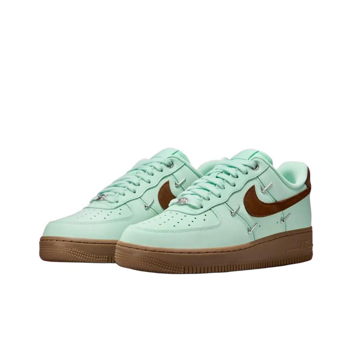 حذاء نايك إير فورس 1 لو توب لل - مراجعة Nike Shoes Air Force 1 وسعره