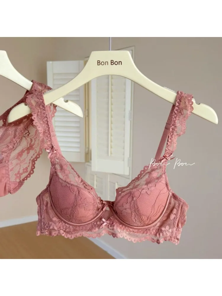 YUQI طقم حمالة صدر ولباس داخلي - مراجعة Push Up Bra Padded وسعره